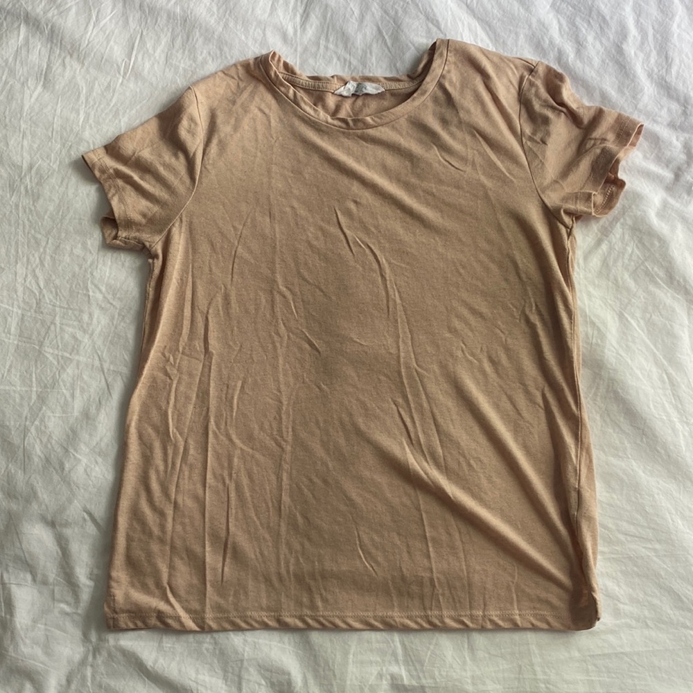Soft pink comfy basic tshirt